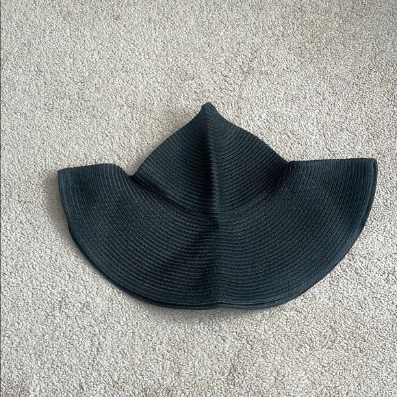 Striped Straw Floppy Hat - Picture 2 of 3